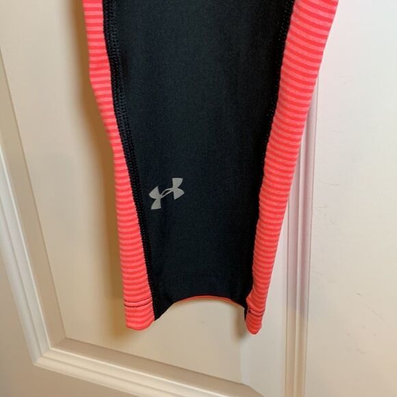 Under Armour extra small compression athletics leggings black & pink - Picture 2 of 6